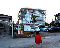 園舎壁画制作(武内祐人氏)