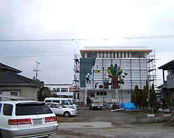 園舎壁画制作(武内祐人氏)