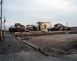 園舎壁画制作(武内祐人氏)