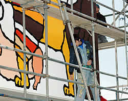 園舎壁画制作(武内祐人氏)